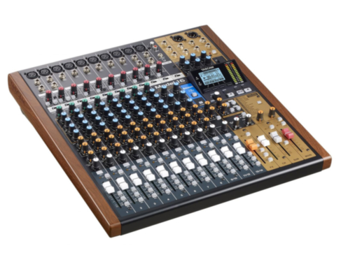 TASCAM MODEL 16